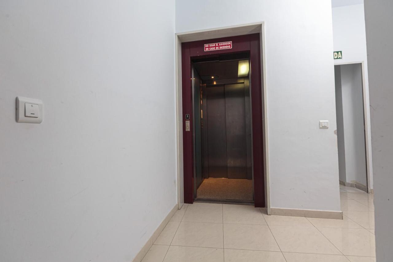 La Luna Suite In Old Town Of Málaga Buitenkant foto