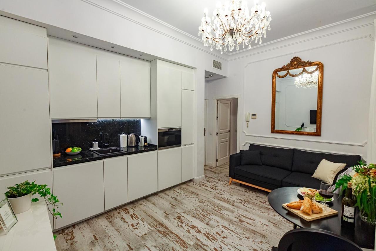 La Luna Suite In Old Town Of Málaga Buitenkant foto
