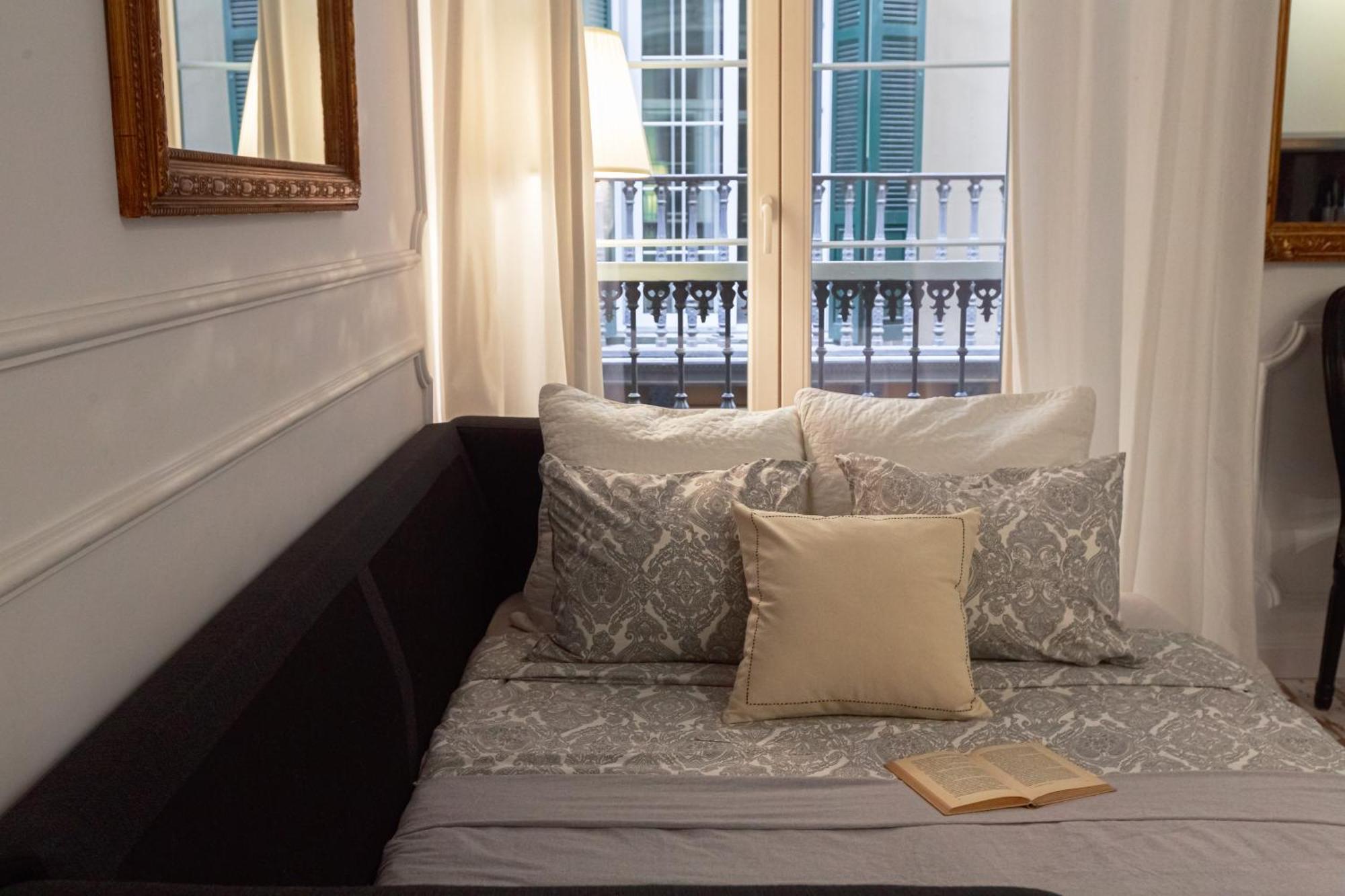 La Luna Suite In Old Town Of Málaga Buitenkant foto